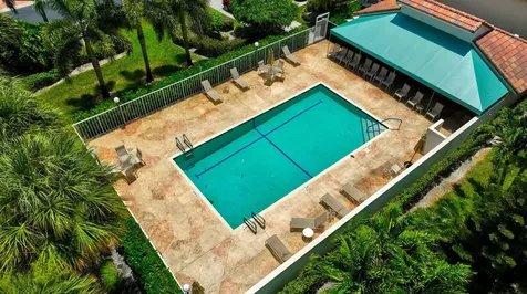 6070 Terra Mere Circle Boynton Beach FL 33437