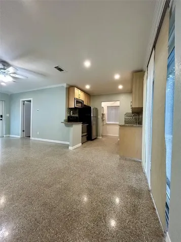 5950 NE 6th Avenue Oakland Park FL 33334