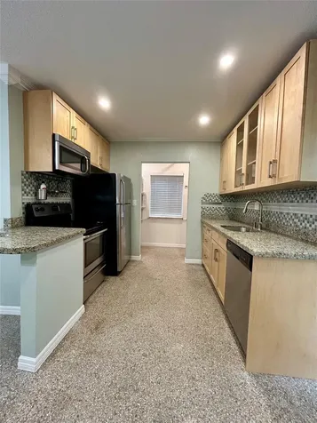 5950 NE 6th Avenue Oakland Park FL 33334