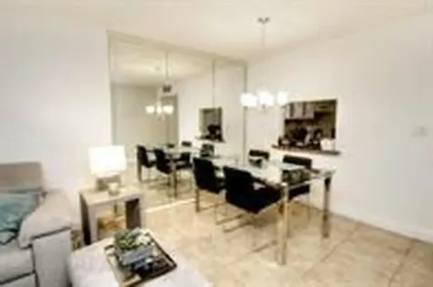 8401 Lagos De Campo Boulevard Tamarac FL 33321