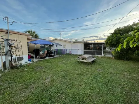 105 SE 15th Street Deerfield Beach FL 33441
