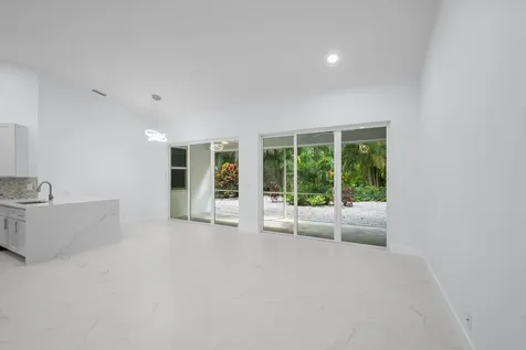 4521 Carlton Golf Drive Lake Worth FL 33449