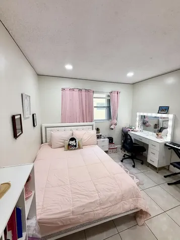 1421 NW 45th Street Deerfield Beach FL 33064