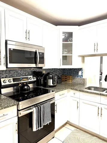 1421 NW 45th Street Deerfield Beach FL 33064