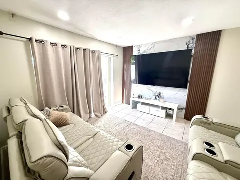 1421 NW 45th Street Deerfield Beach FL 33064