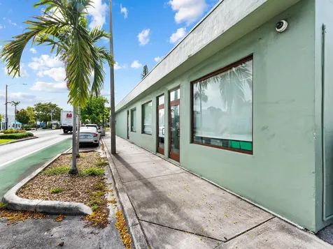 520 NE 13th Street Fort Lauderdale FL 33304