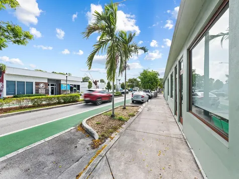 520 NE 13th Street Fort Lauderdale FL 33304