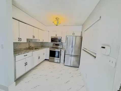 1650 NW 52nd Avenue Lauderhill FL 33313