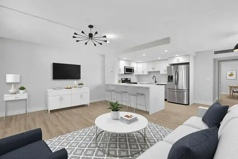 114 Brittany C Delray Beach FL 33446