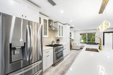 8416 Pine Tree Lane Lake Clarke Shores FL 33406