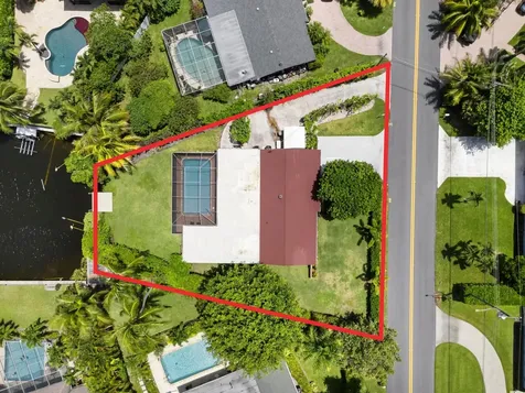 8416 Pine Tree Lane Lake Clarke Shores FL 33406
