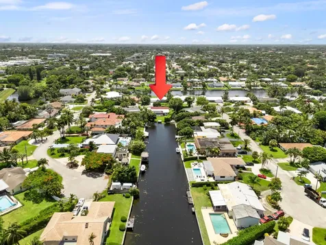 8416 Pine Tree Lane Lake Clarke Shores FL 33406