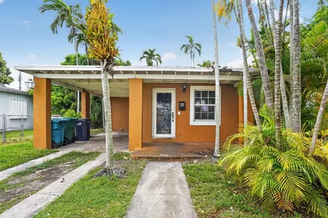 14621 Lincoln Boulevard Miami FL 33176