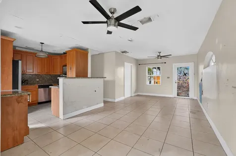 14621 Lincoln Boulevard Miami FL 33176
