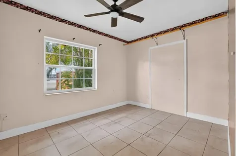 14621 Lincoln Boulevard Miami FL 33176