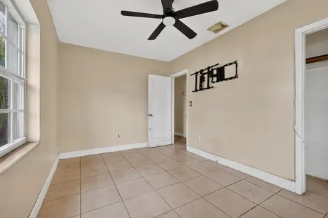 14621 Lincoln Boulevard Miami FL 33176