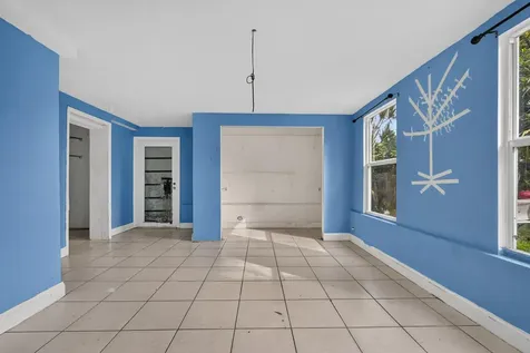 14621 Lincoln Boulevard Miami FL 33176
