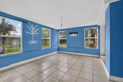 14621 Lincoln Boulevard Miami FL 33176