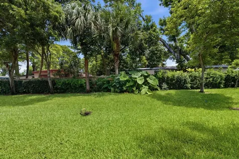3209 NW 33rd Street Oakland Park FL 33309