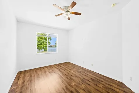 19389 SW 64th Street Pembroke Pines FL 33332