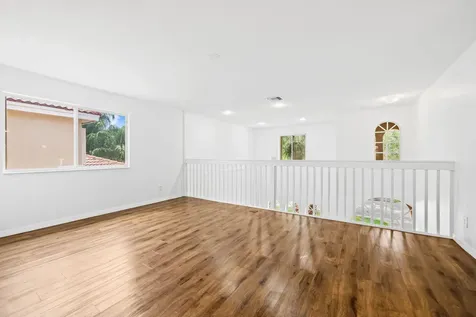 19389 SW 64th Street Pembroke Pines FL 33332