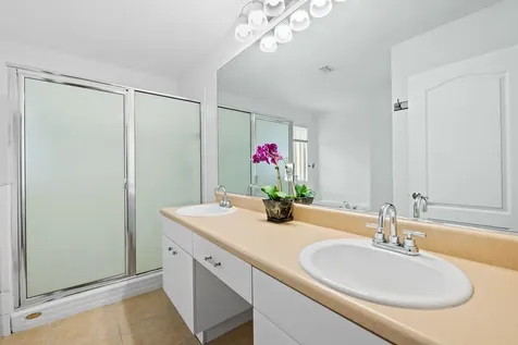 19389 SW 64th Street Pembroke Pines FL 33332