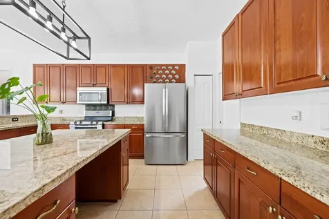 19389 SW 64th Street Pembroke Pines FL 33332