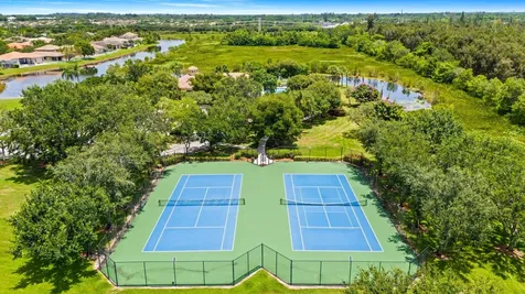 19389 SW 64th Street Pembroke Pines FL 33332