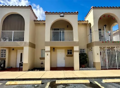 519 W 68th Street Hialeah FL 33014