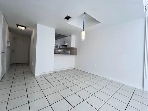 519 W 68th Street Hialeah FL 33014