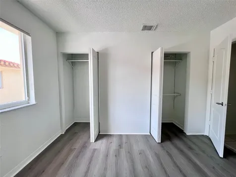 519 W 68th Street Hialeah FL 33014