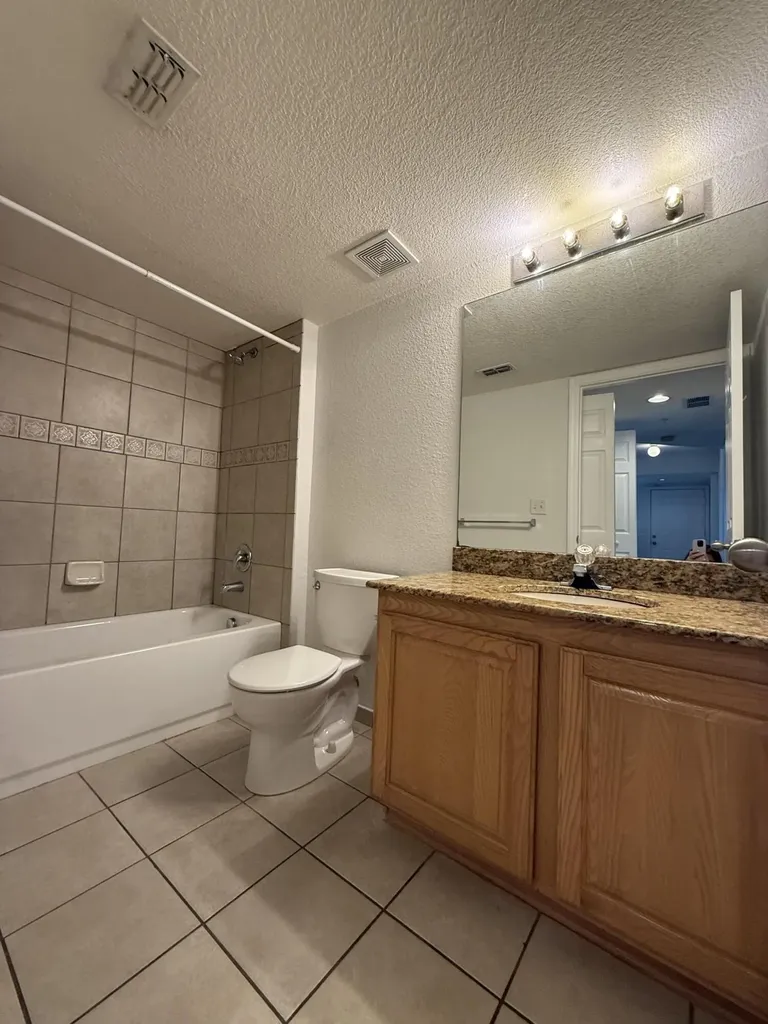 231 SW Palm Drive Port St Lucie FL 34986