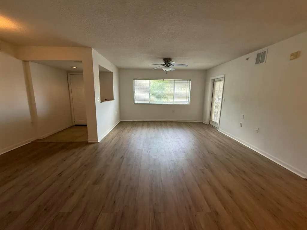 231 SW Palm Drive Port St Lucie FL 34986