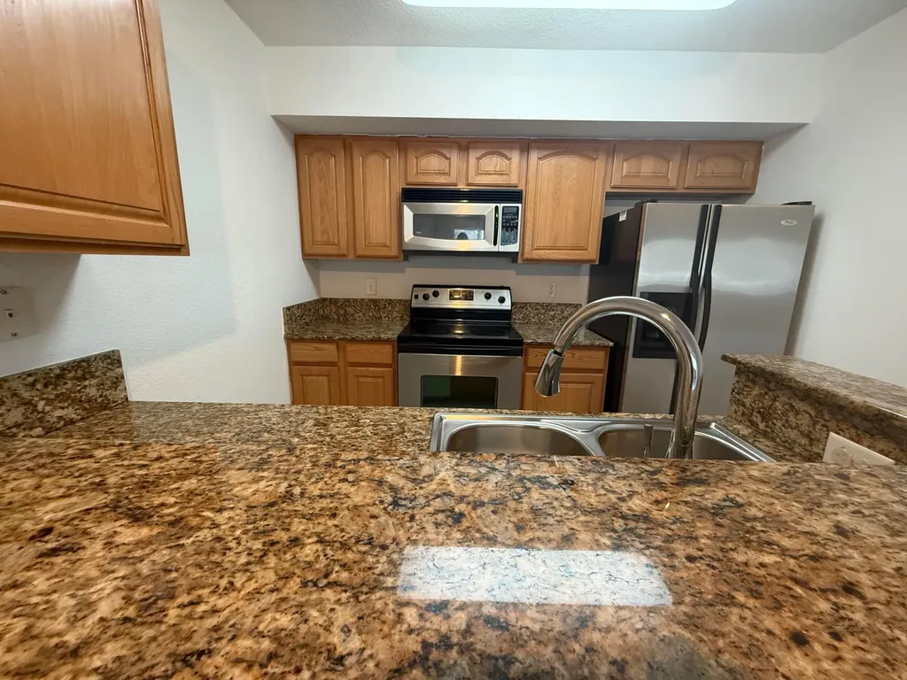 231 SW Palm Drive Port St Lucie FL 34986