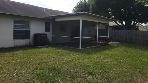 135 Village Circle Jupiter FL 33458