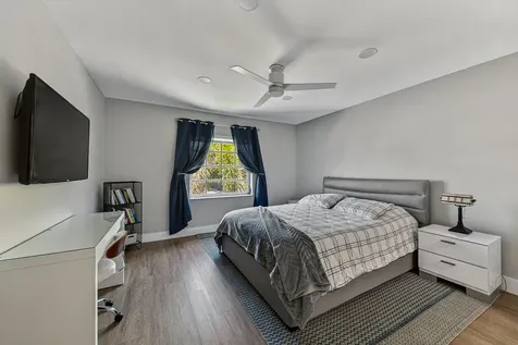6457 Bay Club Drive Fort Lauderdale FL 33308