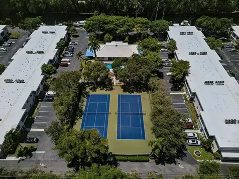 6457 Bay Club Drive Fort Lauderdale FL 33308