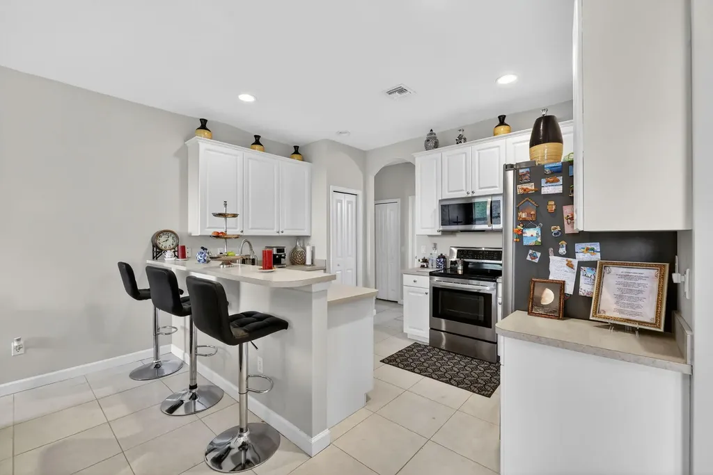 1373 SW Granville Avenue Port St Lucie FL 34953