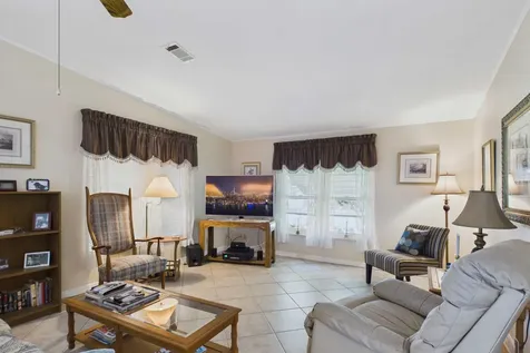 33009 Azua Bay Boynton Beach FL 33436