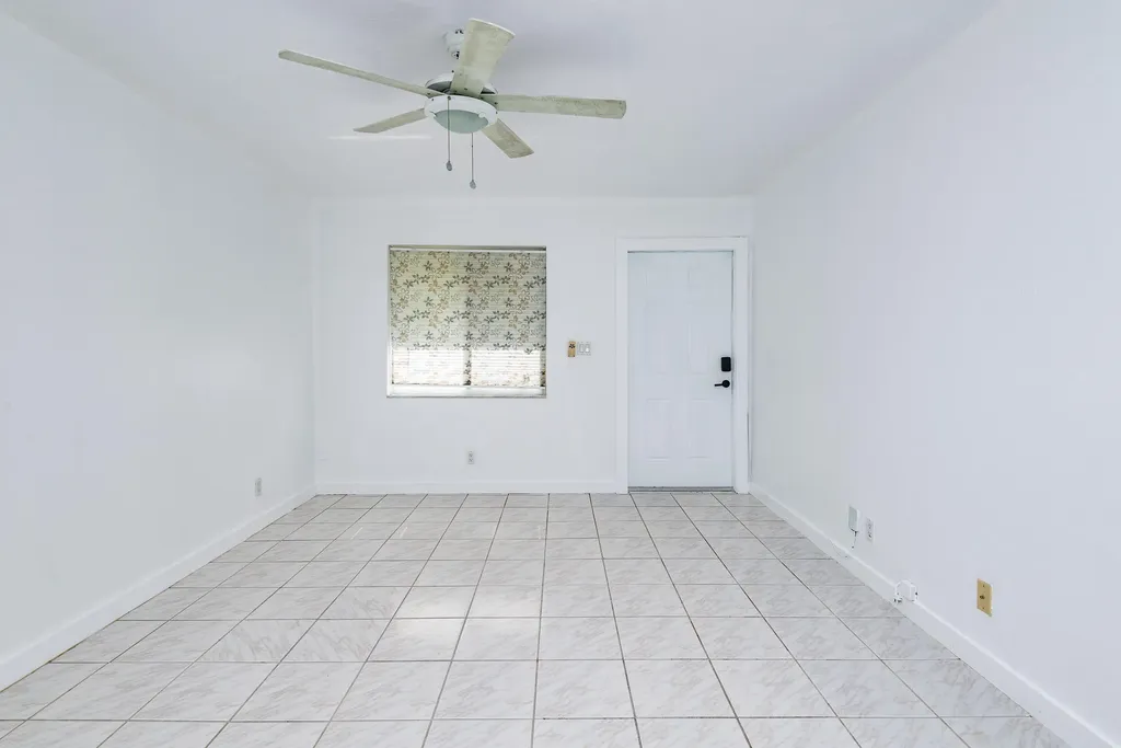 2501 Taylor Street Hollywood FL 33020
