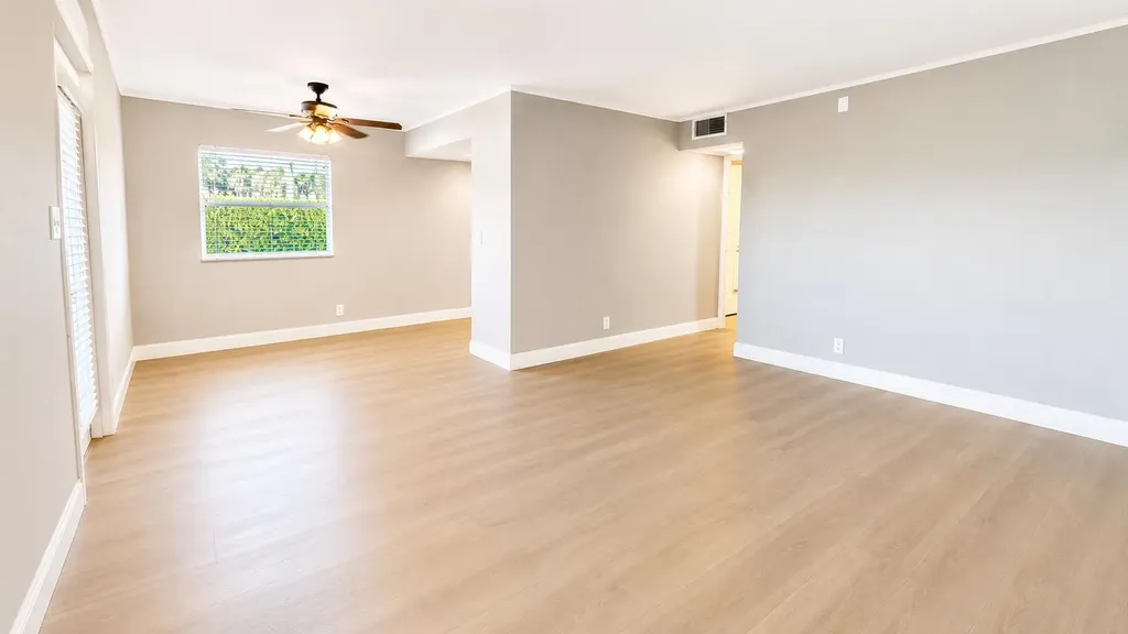 433 Saxony J Way Delray Beach FL 33446