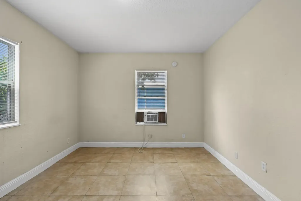 3721 Henry Avenue West Palm Beach FL 33405