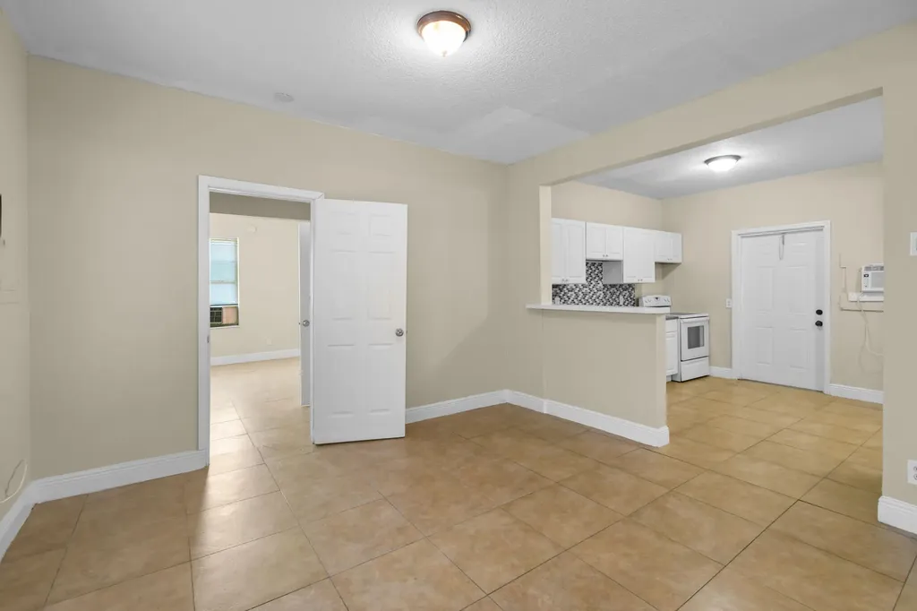 3721 Henry Avenue West Palm Beach FL 33405