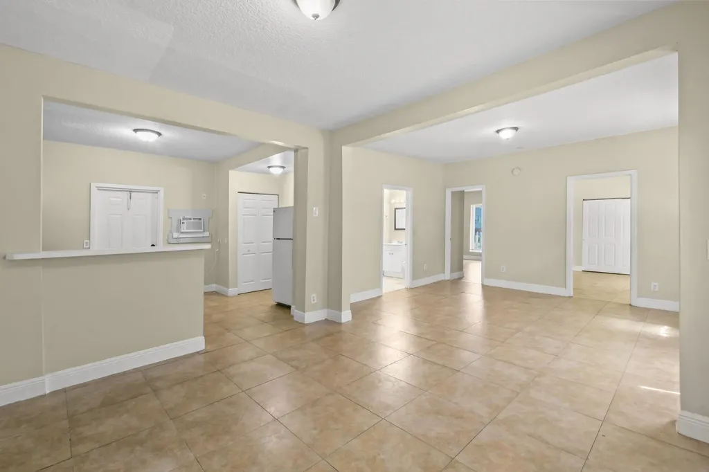 3721 Henry Avenue West Palm Beach FL 33405