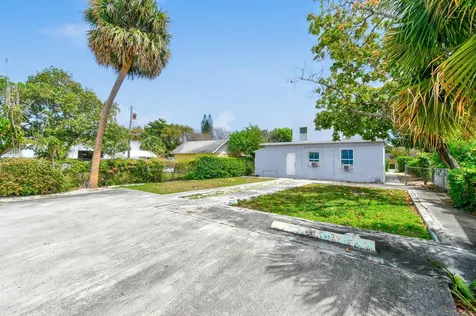 3721 Henry Avenue West Palm Beach FL 33405