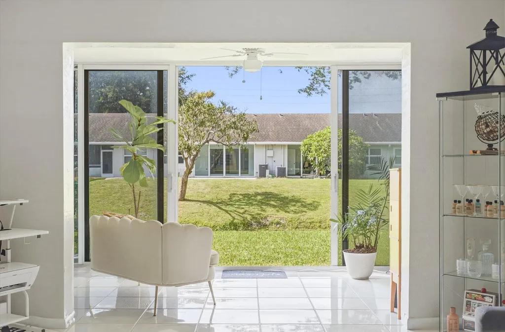 2800 Fiore Way Delray Beach FL 33445