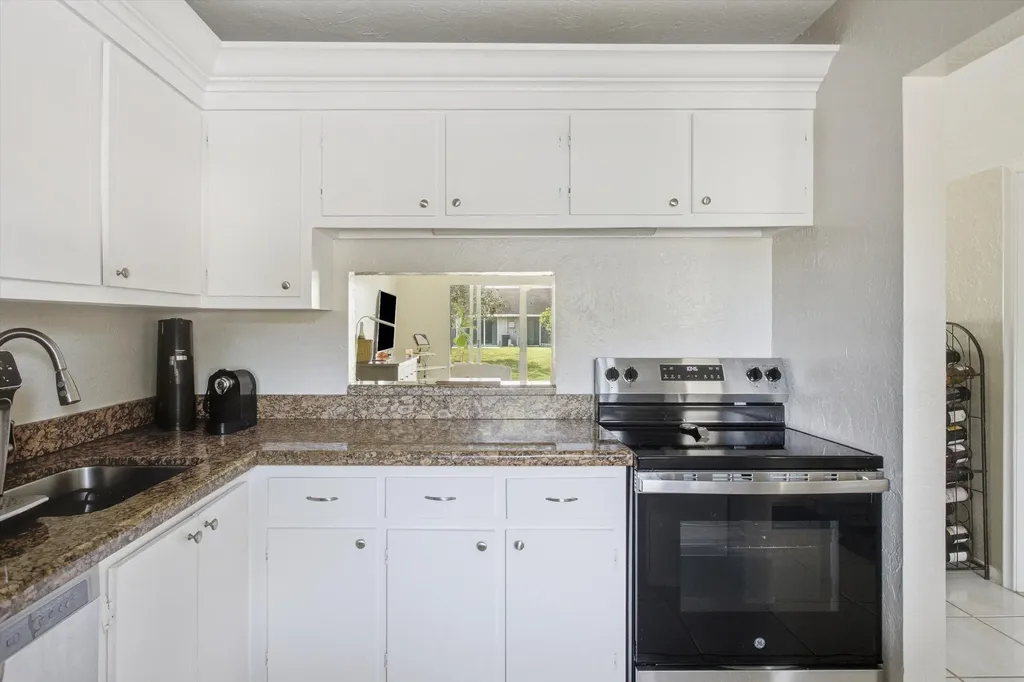 2800 Fiore Way Delray Beach FL 33445