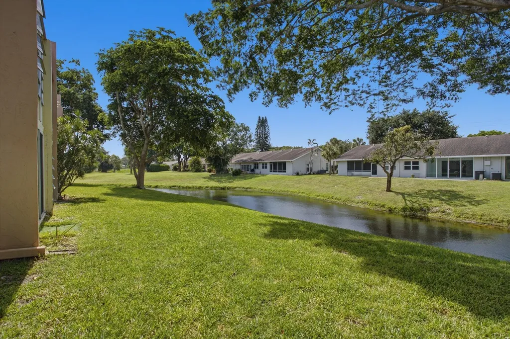 2800 Fiore Way Delray Beach FL 33445