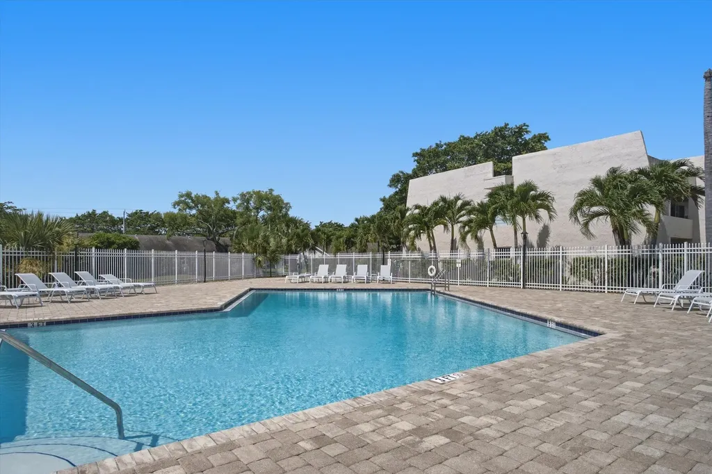 2800 Fiore Way Delray Beach FL 33445