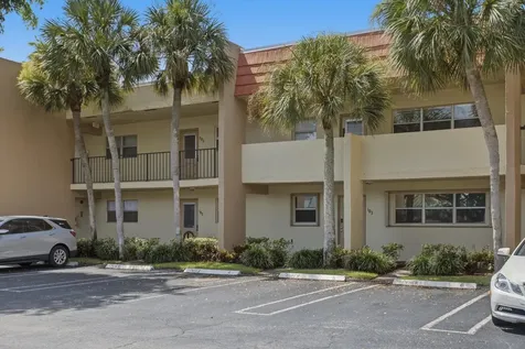 2800 Fiore Way Delray Beach FL 33445